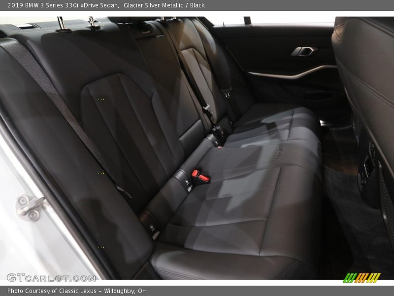 Glacier Silver Metallic / Black 2019 BMW 3 Series 330i xDrive Sedan