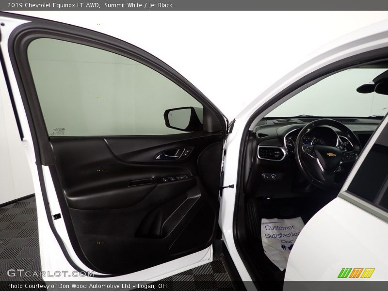 Summit White / Jet Black 2019 Chevrolet Equinox LT AWD