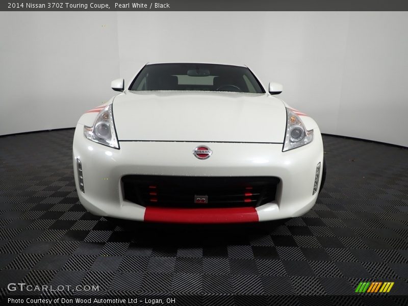 Pearl White / Black 2014 Nissan 370Z Touring Coupe