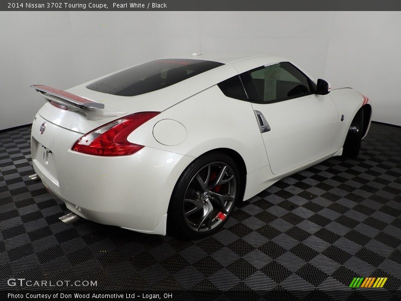 Pearl White / Black 2014 Nissan 370Z Touring Coupe