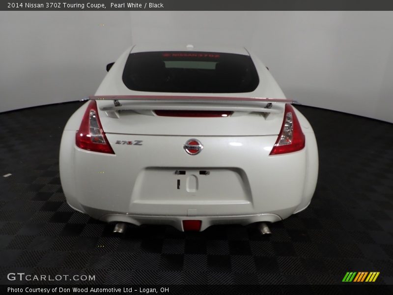 Pearl White / Black 2014 Nissan 370Z Touring Coupe