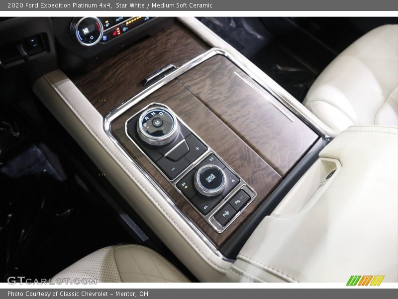 Star White / Medium Soft Ceramic 2020 Ford Expedition Platinum 4x4