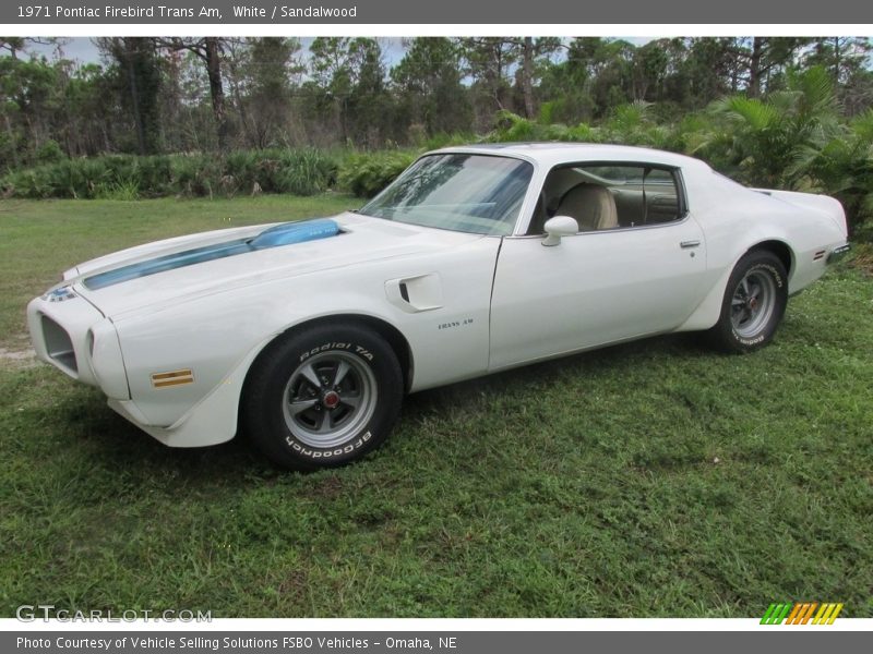 Front 3/4 View of 1971 Firebird Trans Am