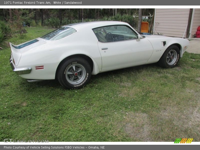 White / Sandalwood 1971 Pontiac Firebird Trans Am