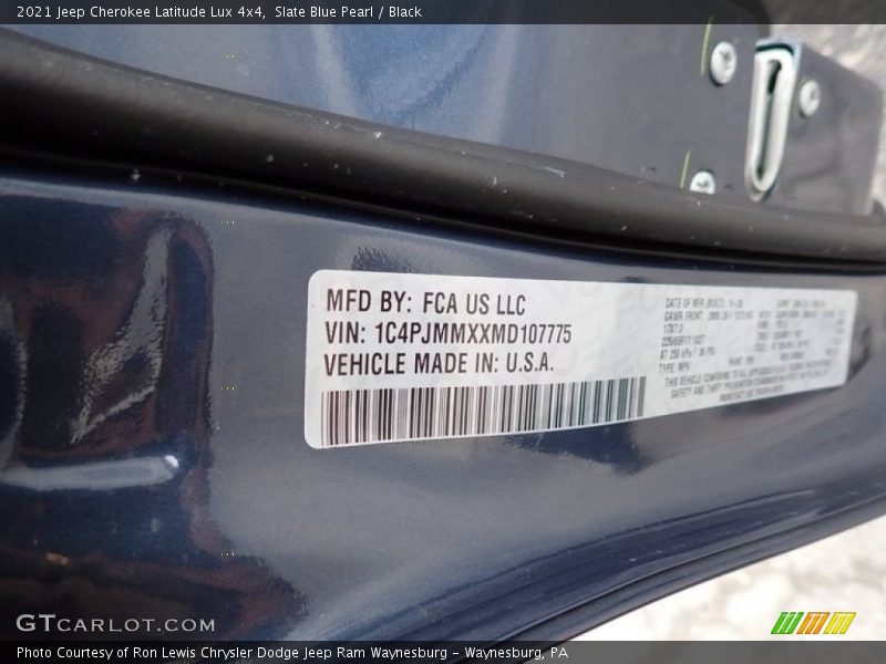 Slate Blue Pearl / Black 2021 Jeep Cherokee Latitude Lux 4x4