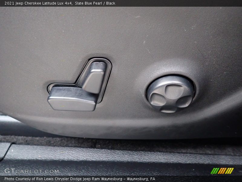 Slate Blue Pearl / Black 2021 Jeep Cherokee Latitude Lux 4x4