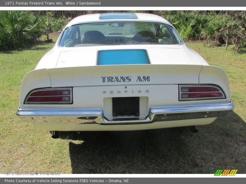 White / Sandalwood 1971 Pontiac Firebird Trans Am