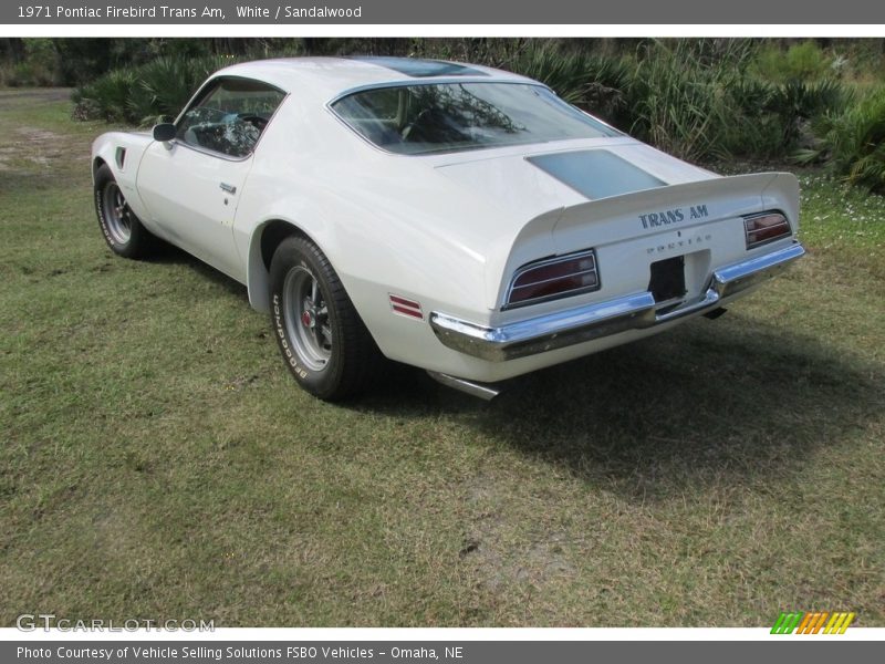White / Sandalwood 1971 Pontiac Firebird Trans Am