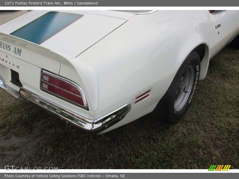 White / Sandalwood 1971 Pontiac Firebird Trans Am