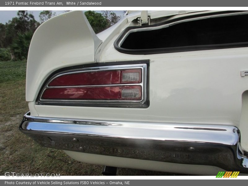 White / Sandalwood 1971 Pontiac Firebird Trans Am