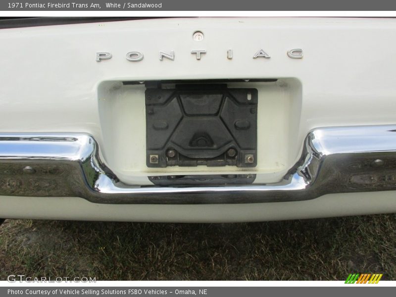 White / Sandalwood 1971 Pontiac Firebird Trans Am