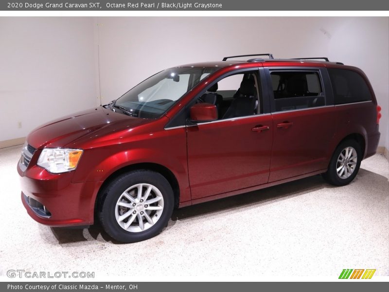 Octane Red Pearl / Black/Light Graystone 2020 Dodge Grand Caravan SXT