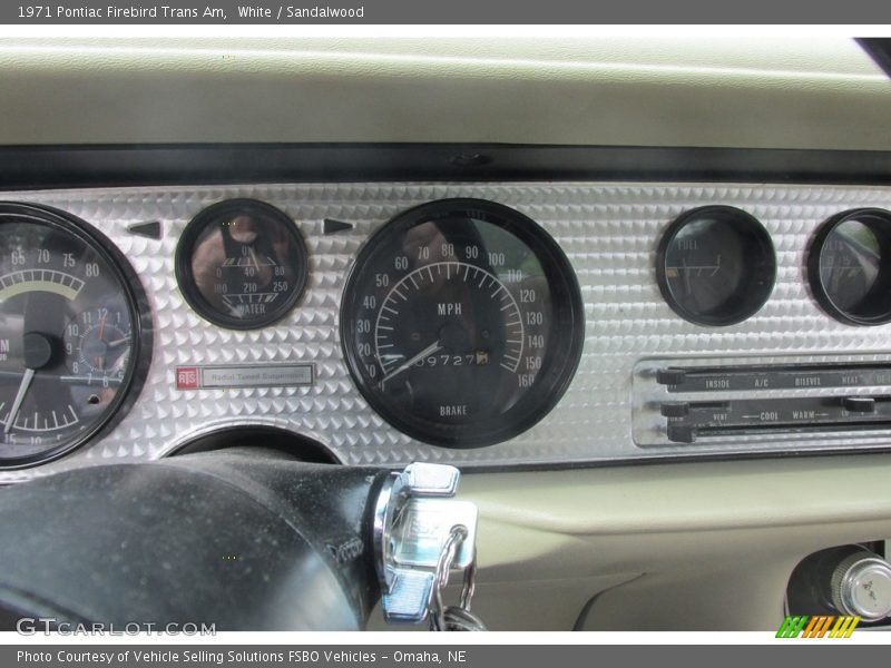 White / Sandalwood 1971 Pontiac Firebird Trans Am