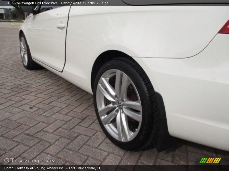 Candy White / Cornsilk Beige 2012 Volkswagen Eos Executive