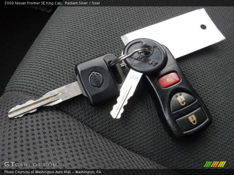 Radiant Silver / Steel 2009 Nissan Frontier SE King Cab