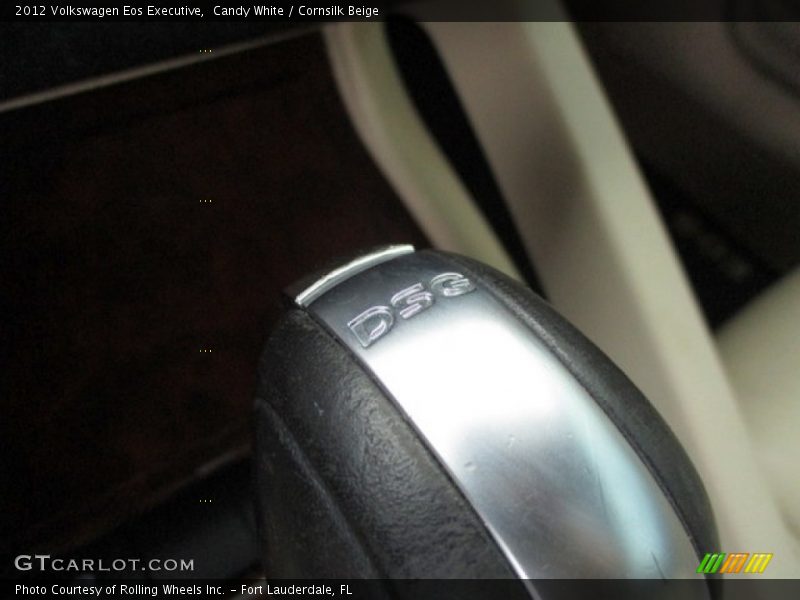 Candy White / Cornsilk Beige 2012 Volkswagen Eos Executive