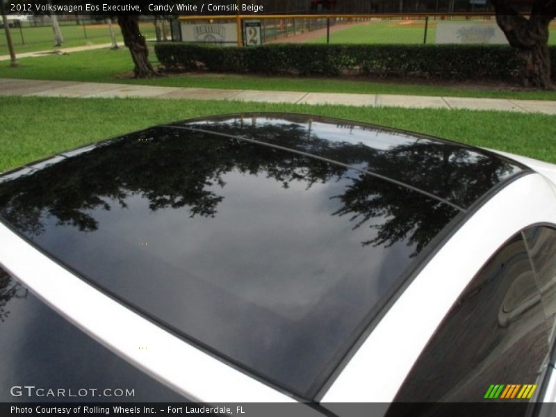 Candy White / Cornsilk Beige 2012 Volkswagen Eos Executive