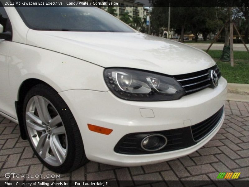 Candy White / Cornsilk Beige 2012 Volkswagen Eos Executive