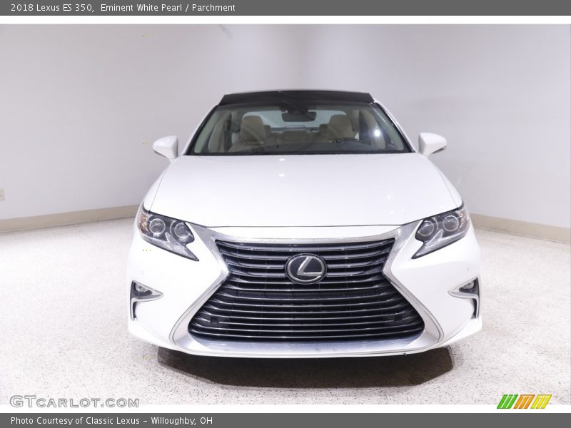 Eminent White Pearl / Parchment 2018 Lexus ES 350