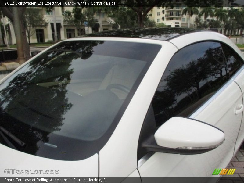 Candy White / Cornsilk Beige 2012 Volkswagen Eos Executive