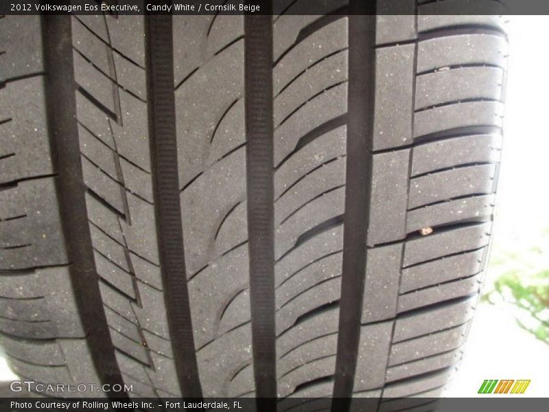 Candy White / Cornsilk Beige 2012 Volkswagen Eos Executive