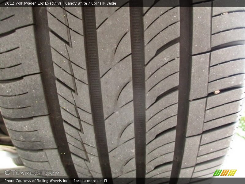 Candy White / Cornsilk Beige 2012 Volkswagen Eos Executive