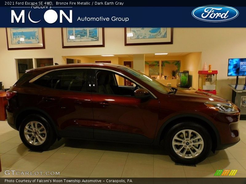 Bronze Fire Metallic / Dark Earth Gray 2021 Ford Escape SE 4WD