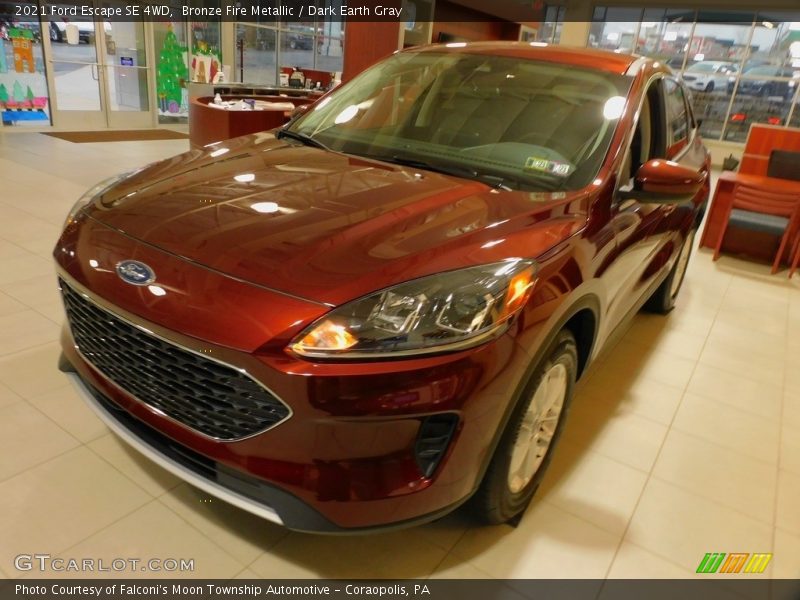 Bronze Fire Metallic / Dark Earth Gray 2021 Ford Escape SE 4WD
