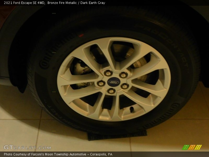 Bronze Fire Metallic / Dark Earth Gray 2021 Ford Escape SE 4WD