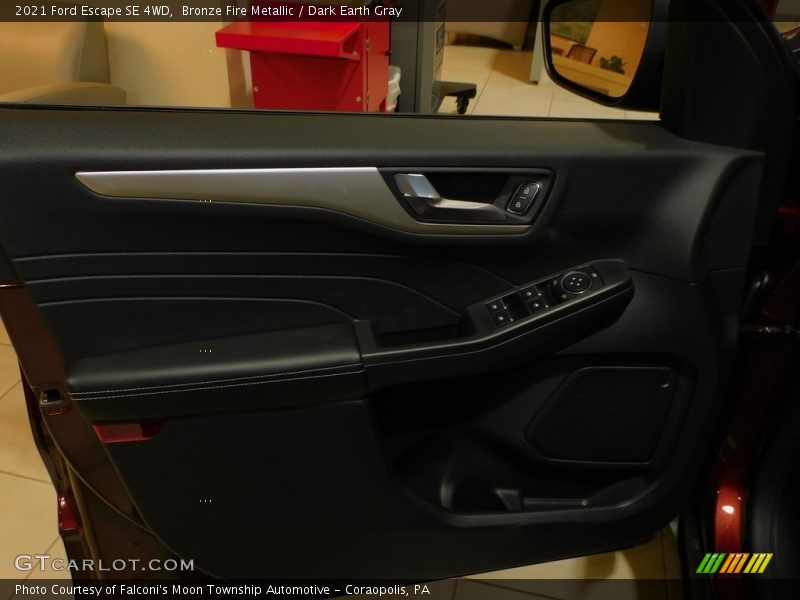 Bronze Fire Metallic / Dark Earth Gray 2021 Ford Escape SE 4WD