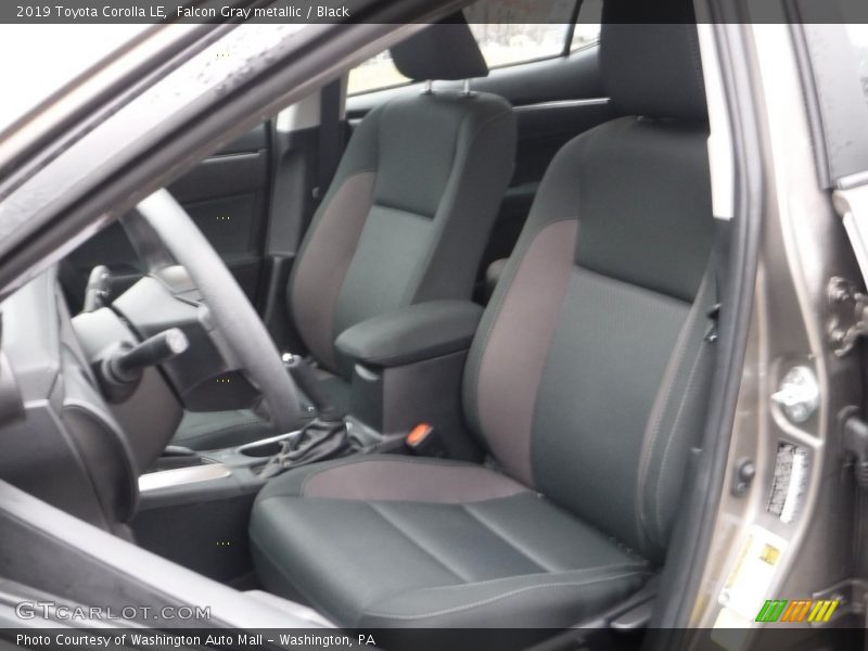 Falcon Gray metallic / Black 2019 Toyota Corolla LE