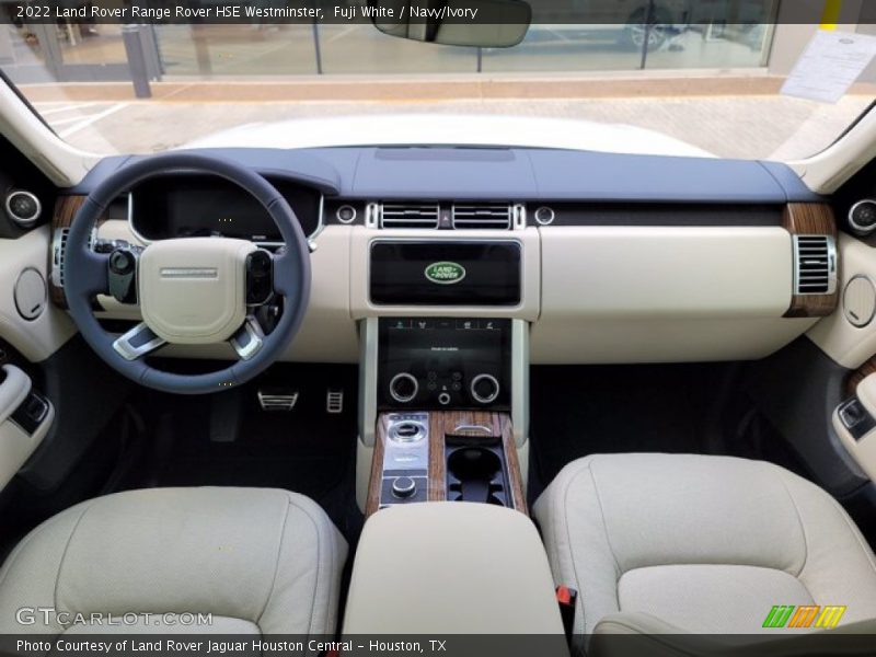  2022 Range Rover HSE Westminster Navy/Ivory Interior