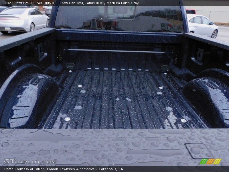 Atlas Blue / Medium Earth Gray 2022 Ford F250 Super Duty XLT Crew Cab 4x4