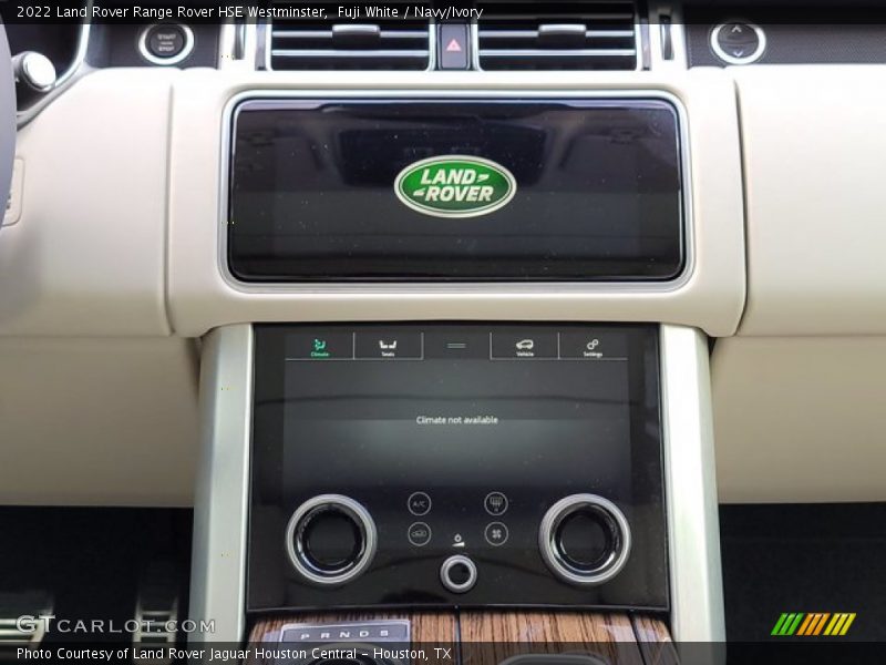 Controls of 2022 Range Rover HSE Westminster