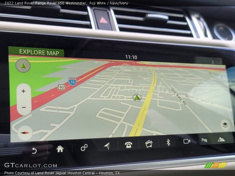 Navigation of 2022 Range Rover HSE Westminster