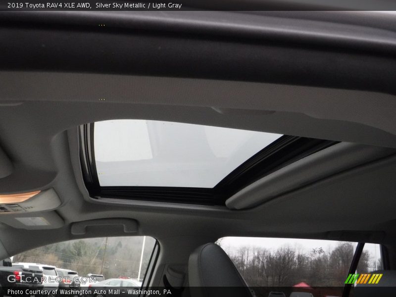 Silver Sky Metallic / Light Gray 2019 Toyota RAV4 XLE AWD