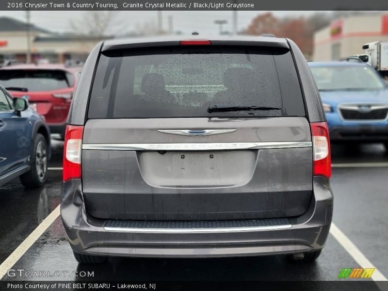 Granite Crystal Metallic / Black/Light Graystone 2016 Chrysler Town & Country Touring