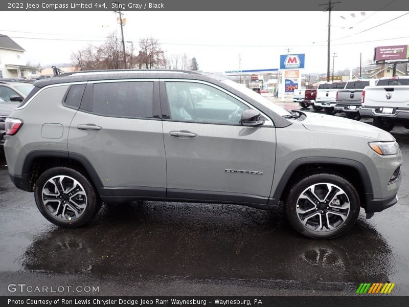 Sting Gray / Black 2022 Jeep Compass Limited 4x4