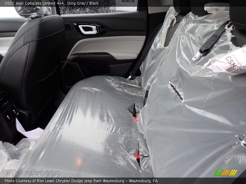 Sting Gray / Black 2022 Jeep Compass Limited 4x4