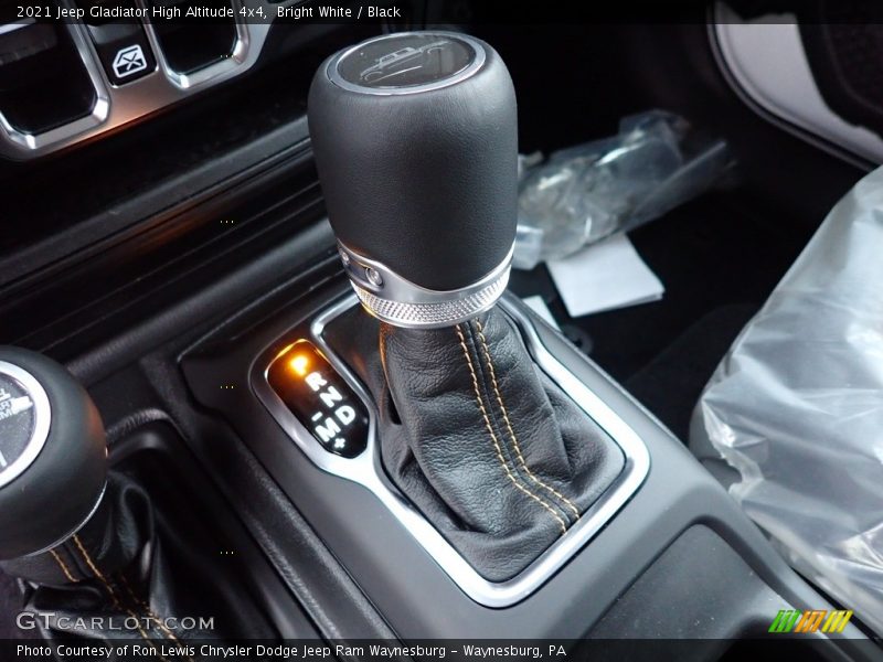 Bright White / Black 2021 Jeep Gladiator High Altitude 4x4