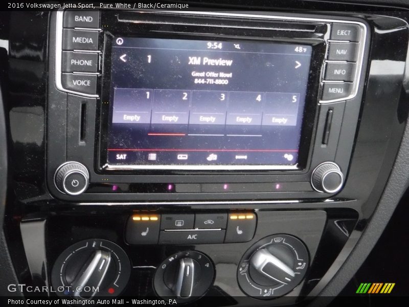 Controls of 2016 Jetta Sport