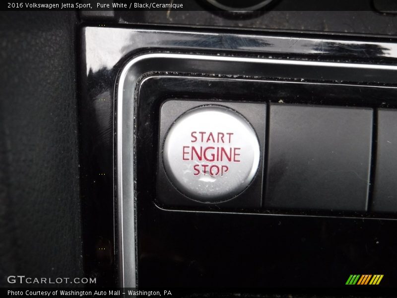 Pure White / Black/Ceramique 2016 Volkswagen Jetta Sport