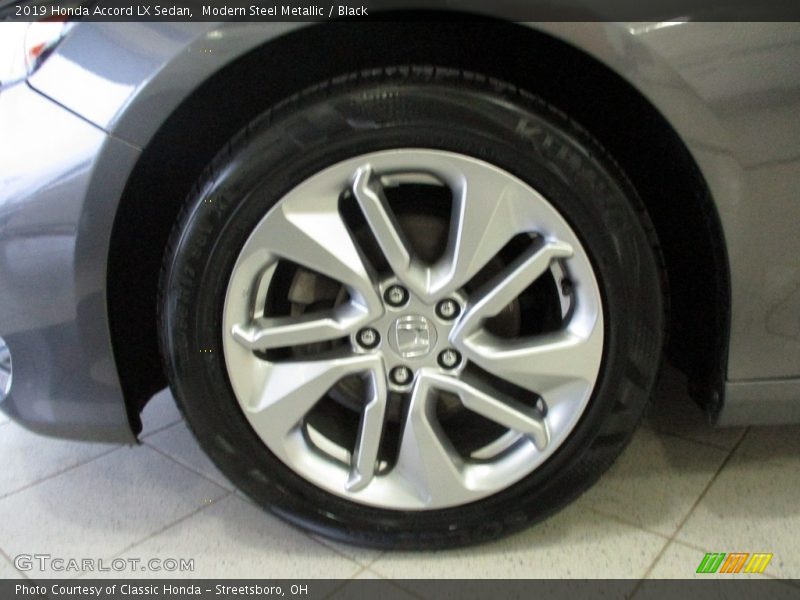Modern Steel Metallic / Black 2019 Honda Accord LX Sedan