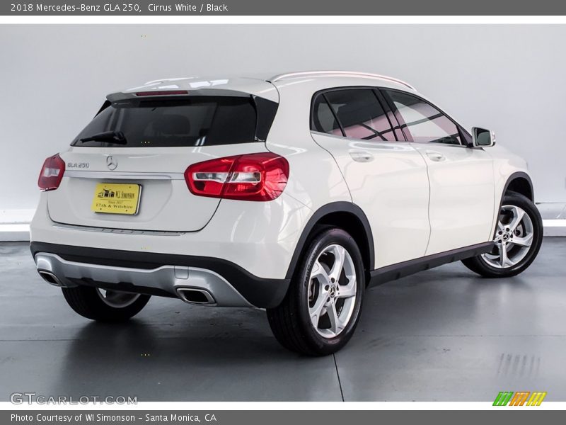 Cirrus White / Black 2018 Mercedes-Benz GLA 250