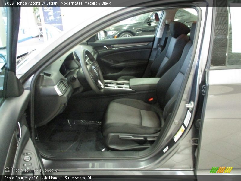 Modern Steel Metallic / Black 2019 Honda Accord LX Sedan