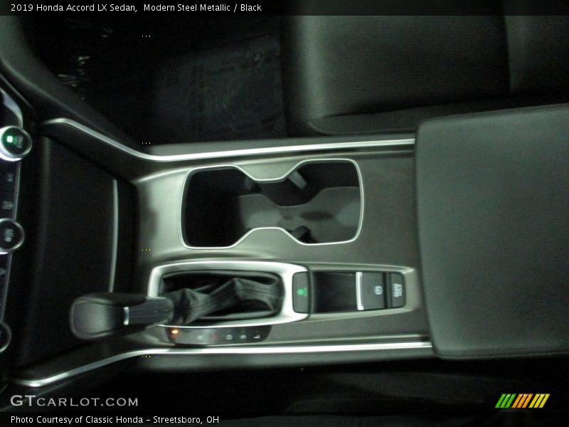 Modern Steel Metallic / Black 2019 Honda Accord LX Sedan