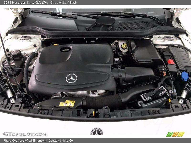 Cirrus White / Black 2018 Mercedes-Benz GLA 250