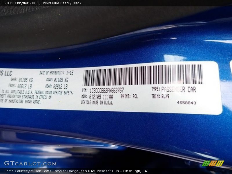 Vivid Blue Pearl / Black 2015 Chrysler 200 S