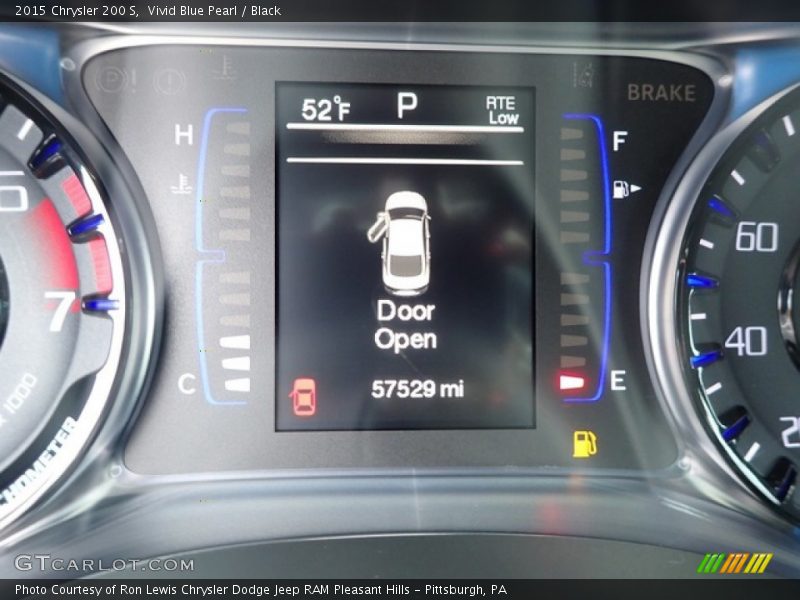Vivid Blue Pearl / Black 2015 Chrysler 200 S