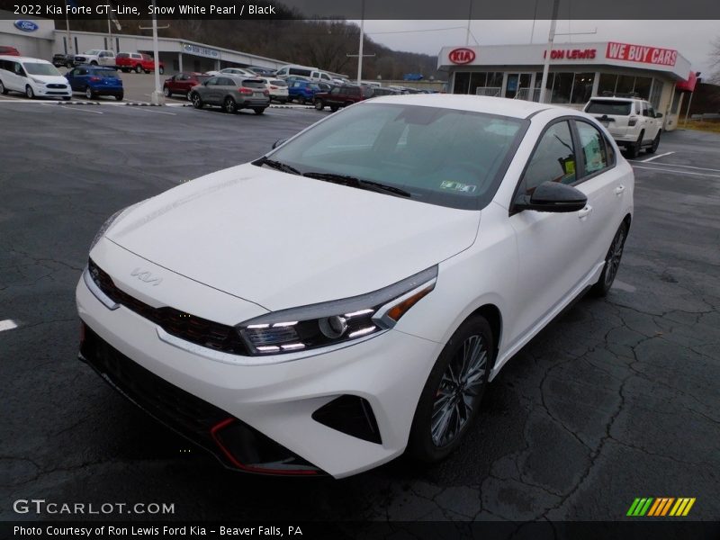 Snow White Pearl / Black 2022 Kia Forte GT-Line